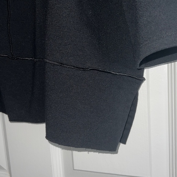 Spanx AirEssentials Women’s Plus Seamed Long Sleeve Top in Black size 2X - Picture 11 of 13